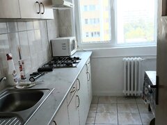 Obor, Colentina, Teiul Doamnei, Sectia 7 de Politie, semistradal